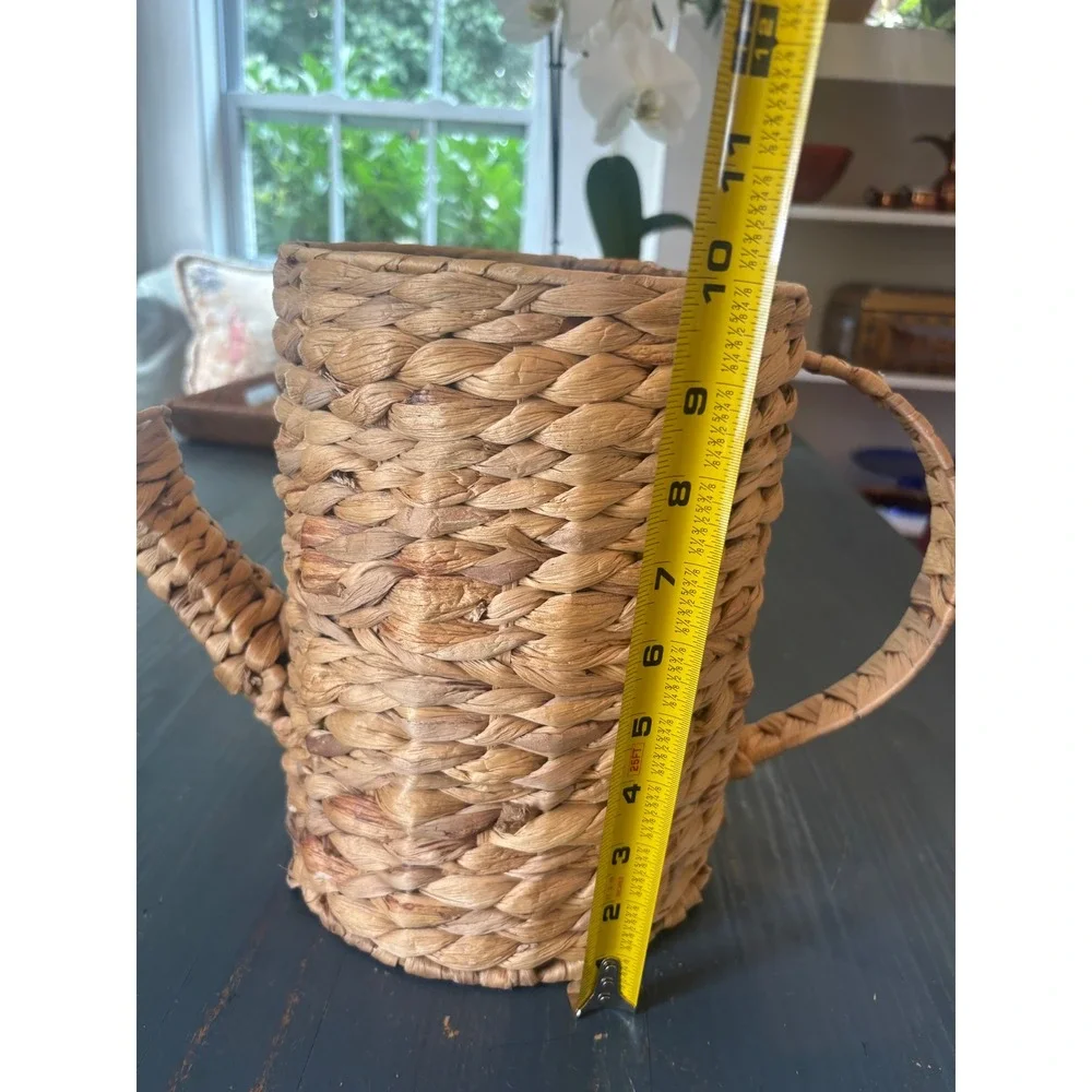N/A handcrafted woven